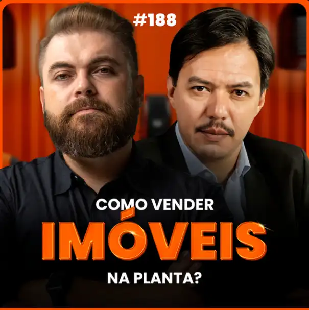 Capa do podcast Papo de Vendedor, com uma textura de cortina laranja ao fundo e a foto do convidado, Paulo Lima, ao lado do host, Leandro Munhoz, em primeiro plano. Abaixo, nas cores laranja e branca, o título do episódio Como Vender Imóveis na Planta.