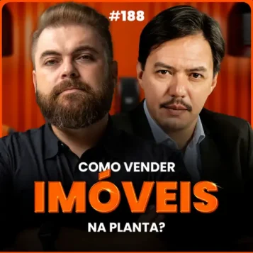 Capa do podcast Papo de Vendedor, com uma textura de cortina laranja ao fundo e a foto do convidado, Paulo Lima, ao lado do host, Leandro Munhoz, em primeiro plano. Abaixo, nas cores laranja e branca, o título do episódio Como Vender Imóveis na Planta.